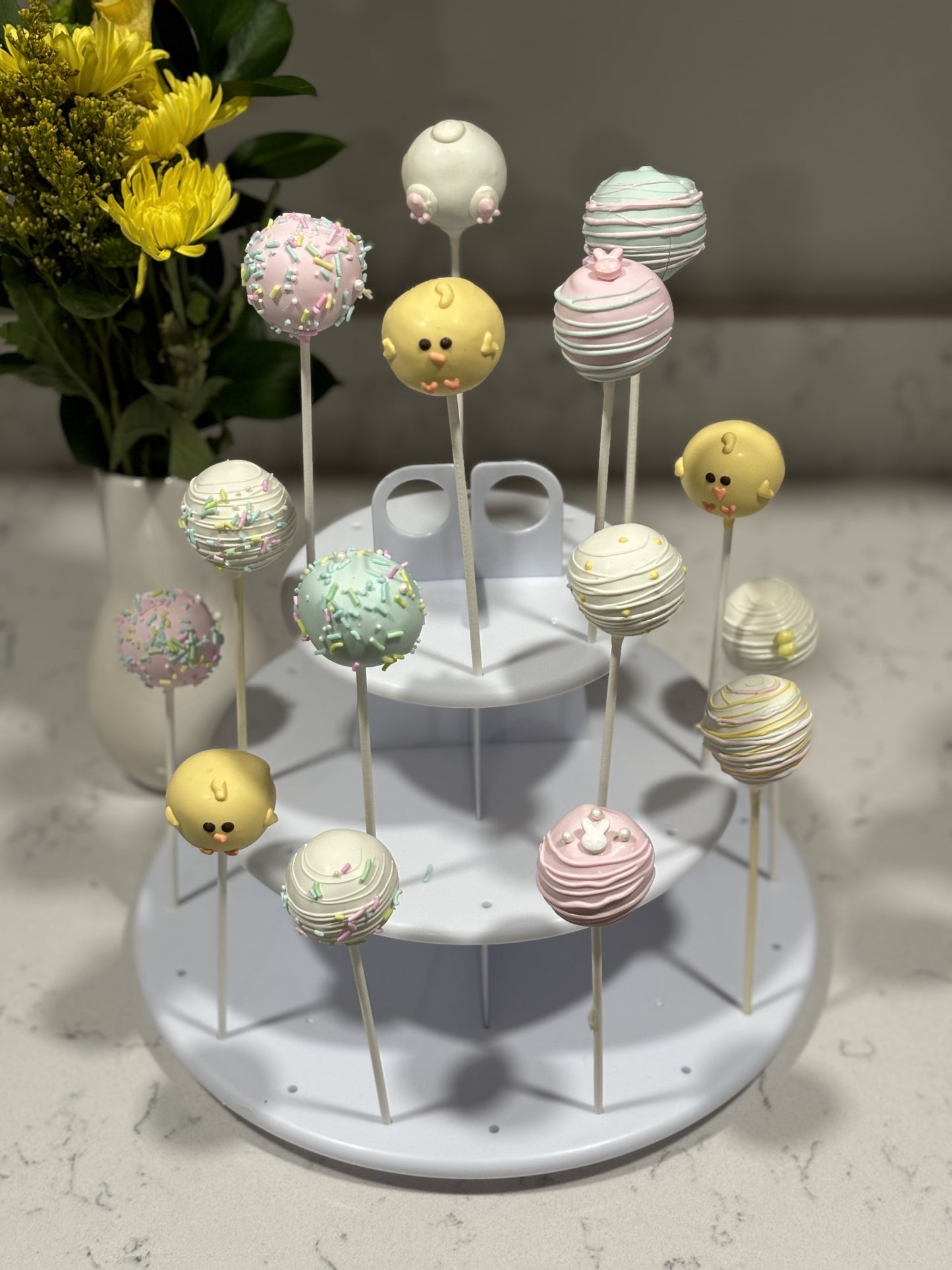 Seasonal & Custom Cake Pops