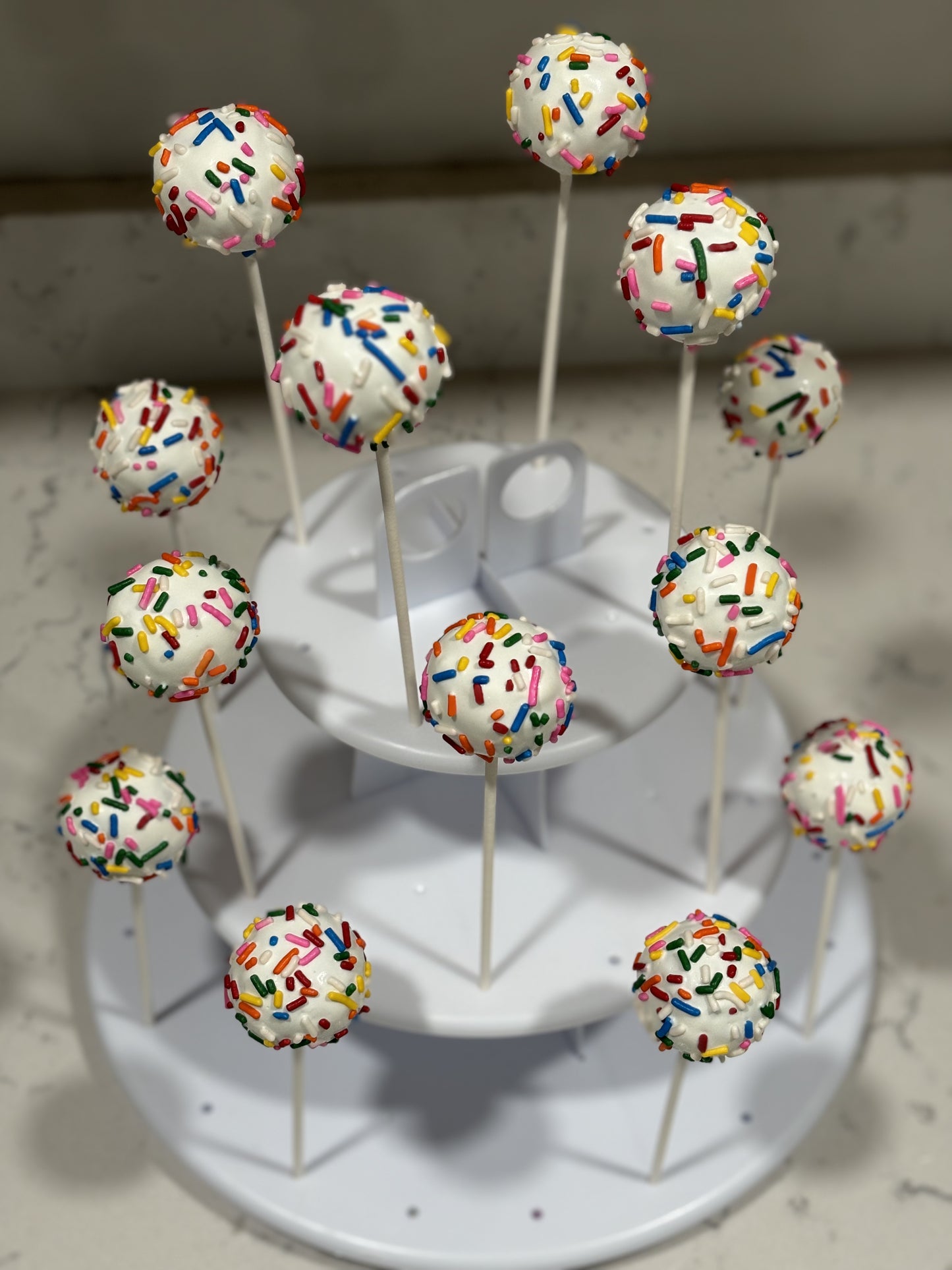 Seasonal & Custom Cake Pops