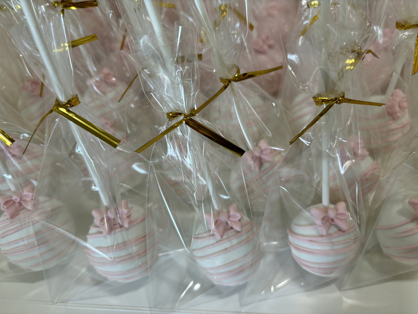 Seasonal & Custom Cake Pops